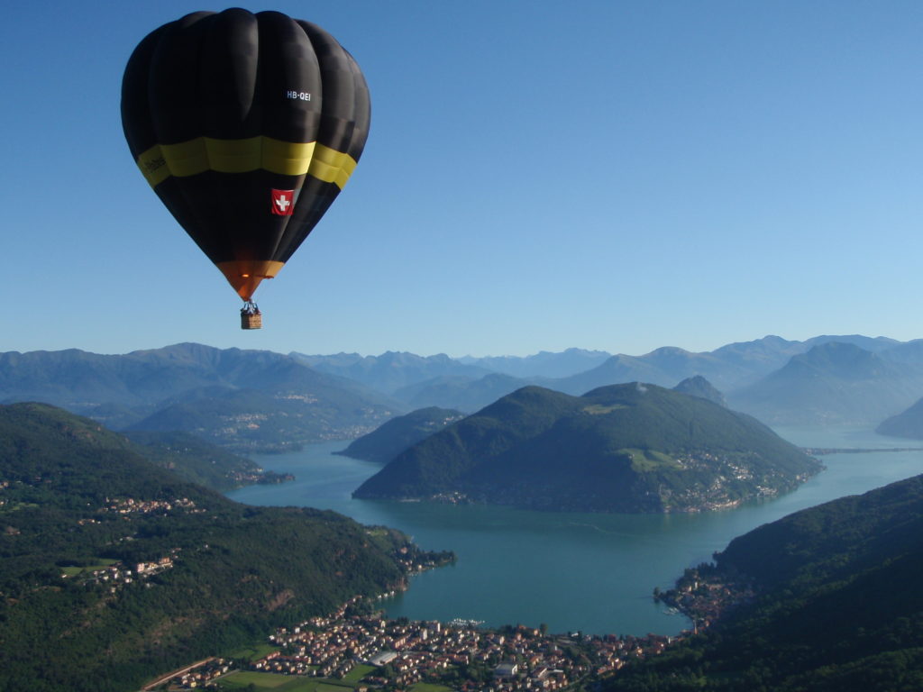Balloons, Hot air balloons